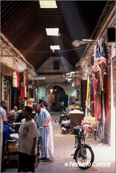 025marruecos 2003-marrakech-zocos-mediodia